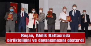 AHİLİK HAFTASI KAPSAMINDA “TİCARETİN DERİN KÖKLERİ ÖDÜL TÖRENİ” BULUŞMASI GERÇEKLEŞTİRİLDİ