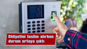 ABLASININ YERİNE İMZA ATIP PARMAK İZİ VERMİŞ