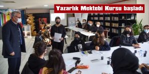 HELVACIOĞLU: “BU ÇALIŞMA, YAZI VE EDEBİYATA İLGİ DUYAN HERKESE YAZARLIĞIN KAPILARINI ARALIYOR”