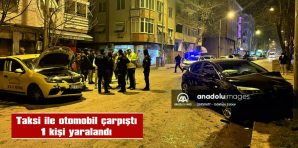 EDİRNE’DE TAKSİ İLE OTOMOBİLİN ÇARPIŞTIĞI KAZADA 1 KİŞİ YARALANDI