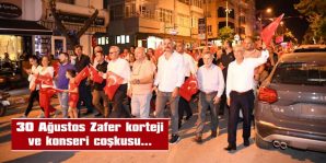 GÖKHAN HASAR ORKESTRASI İLE ZAFER KONSERİNDE BÜYÜK COŞKU…