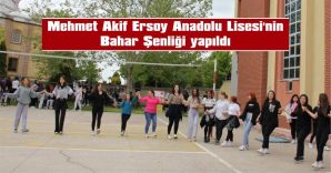 ÖĞRENCİLER, SPORTİF VE KÜLTÜREL ETKİNLİKLERLE DOYASIYA EĞLENDİ