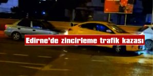 4 ARACIN KARIŞTIĞI KAZADA, 2 KİŞİ DE YARALANDI