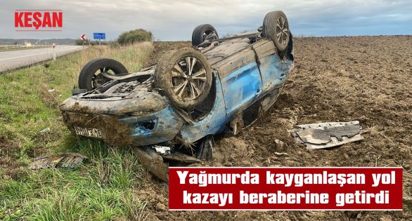 TAKLA ATAN OTOMOBİLDE 2 KİŞİ YARALANDI