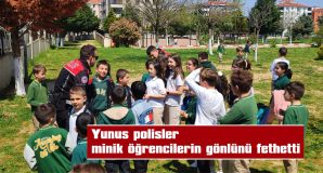 ÇOCUKLARIN YÜZÜNÜ GÜLDÜREN YUNUS POLİSLER, TAKDİR TOPLADI
