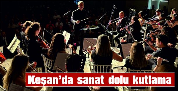 ORKESTRA VE KORO PERFORMANSI BEĞENİ TOPLADI